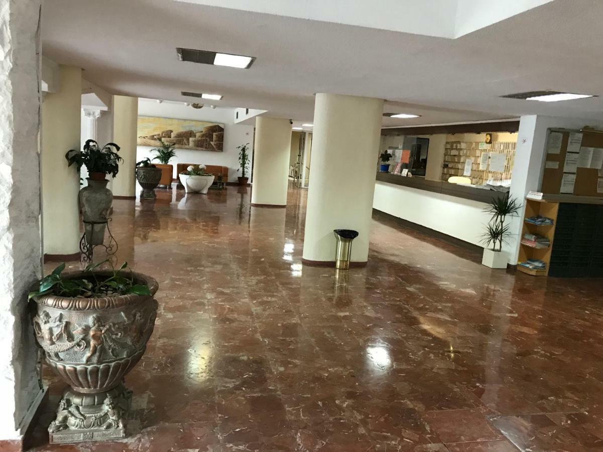 Estudio Vacacional Benalmadena Playa Exterior photo